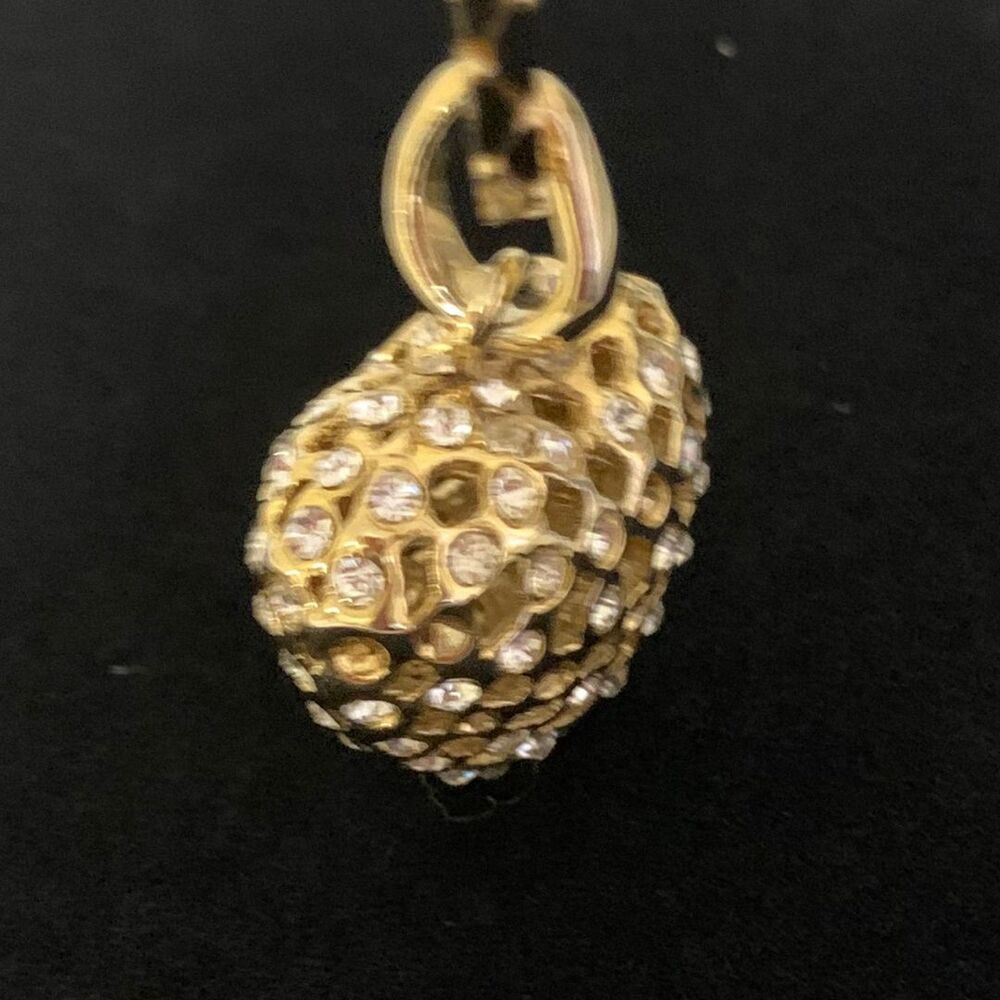 3-D - Sparkling Bling Rhinestone Heart Pendant - Gold Tone - Picture 3 of 9